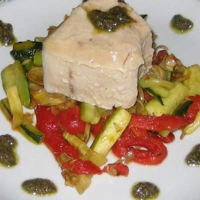 tonno sul letto di verdure