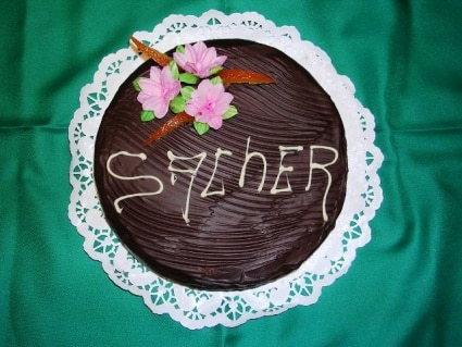 Torta_Sacher.jpg