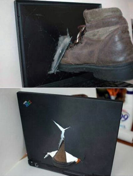 laptopboot.jpg laptopboot.jpg