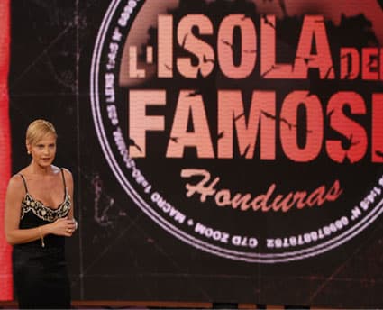 Isola dei Famosi 2011:Montano e Mosetti prima coppia del reality!