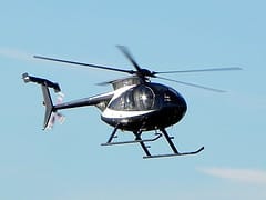 Simona Ventura arriva a nuoto in Honduras, video!