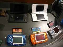 Uccisa a 3 anni per aver gettato nella spazzatura una console