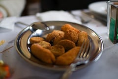 Olive Ascolane: un contorno croccante e gustoso